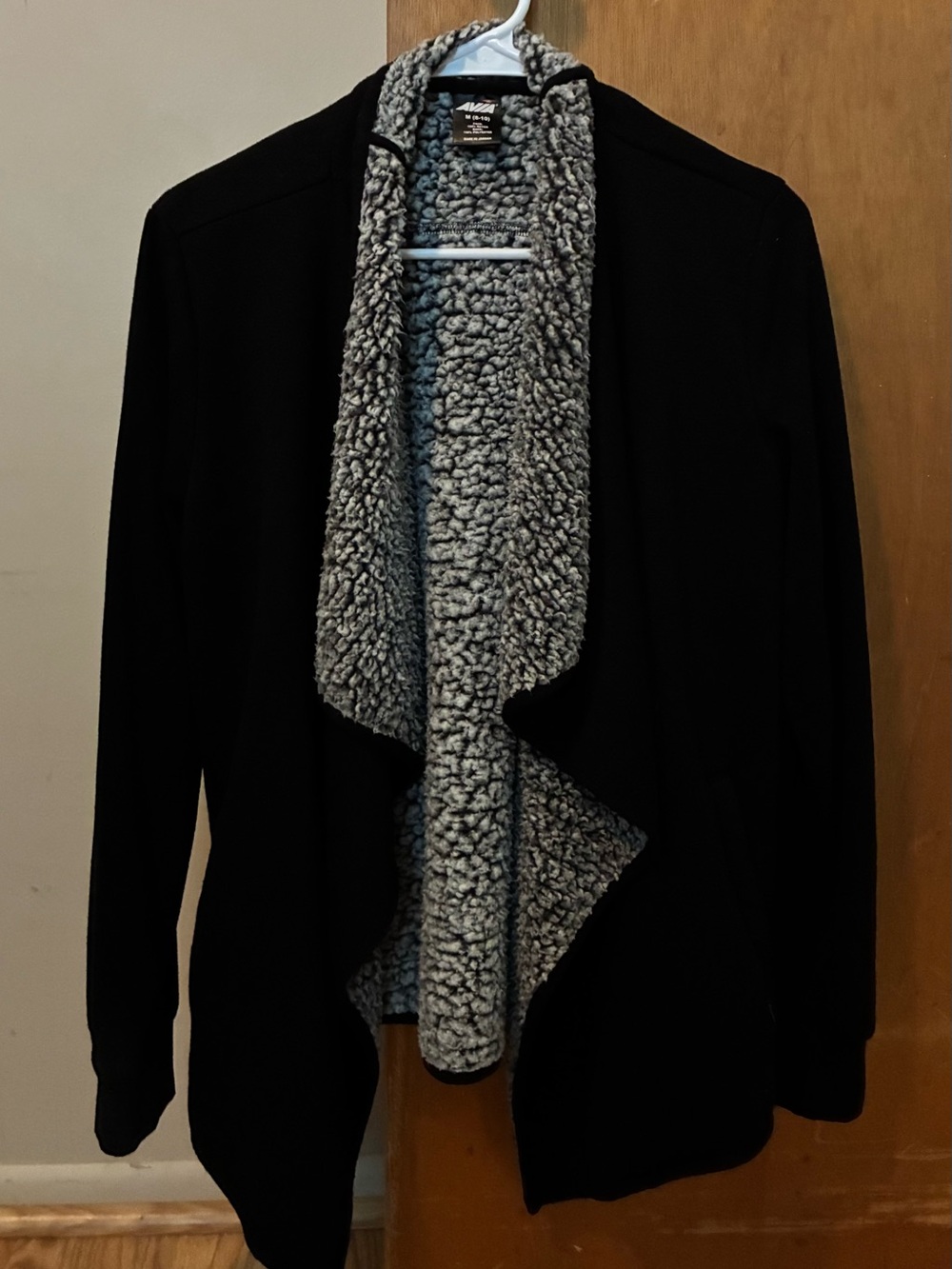 Avia Black Open-Front Cardigan with Gray Sherpa Lining